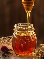 honing-pot-vloeibaar - natuurlijke suikervervangers