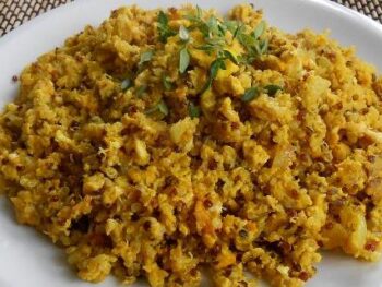 quinoa-met-roerei-curcuma