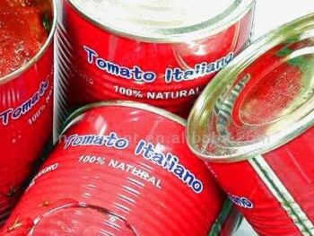 Waarom gezondheidsexperts deze voeding niet meer eten... tomaten of tomatenpuree in blik